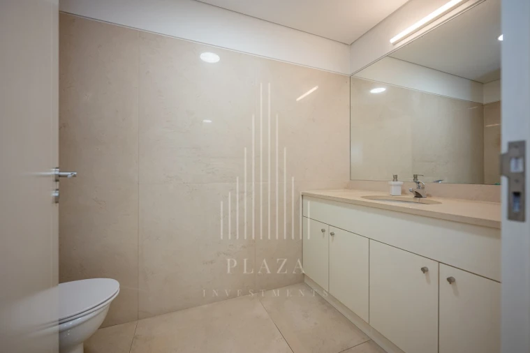 Apartamento T3 para Venda em Lordelo do Ouro e Massarelos Foto 29
