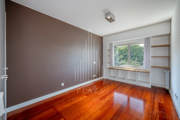 Apartamento T3 para Venda em Lordelo do Ouro e Massarelos Foto 26