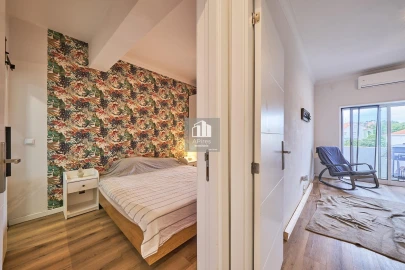 Apartamento T3 para Venda em Charneca de Caparica e Sobreda