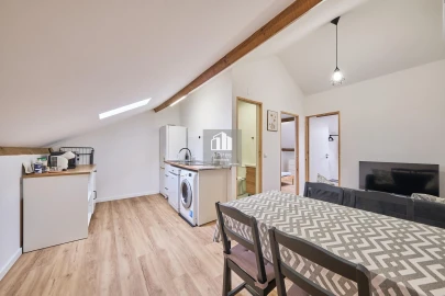 Apartamento T3 para Venda em Charneca de Caparica e Sobreda