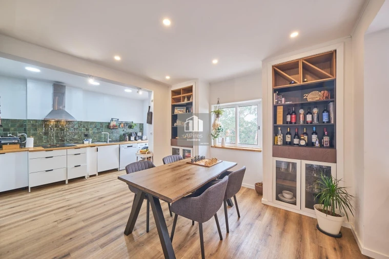 Apartamento T3 para Venda em Charneca de Caparica e Sobreda Foto 5