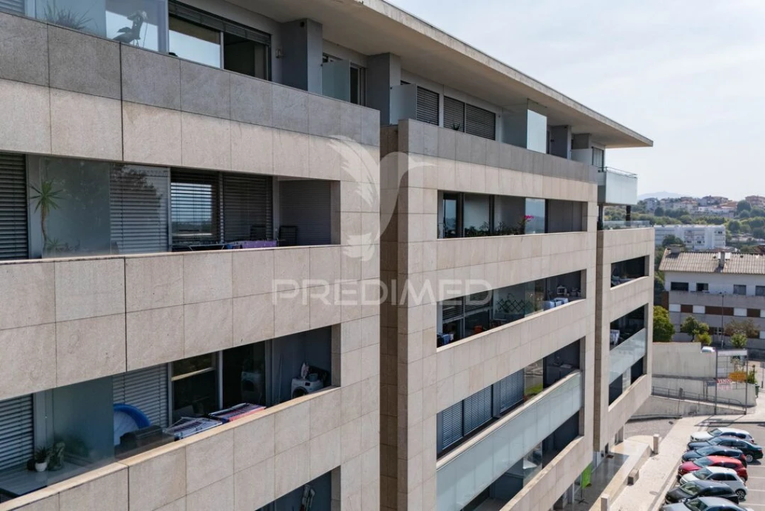 Apartamento T3 para Venda em Vila Verde e Barbudo Foto 3