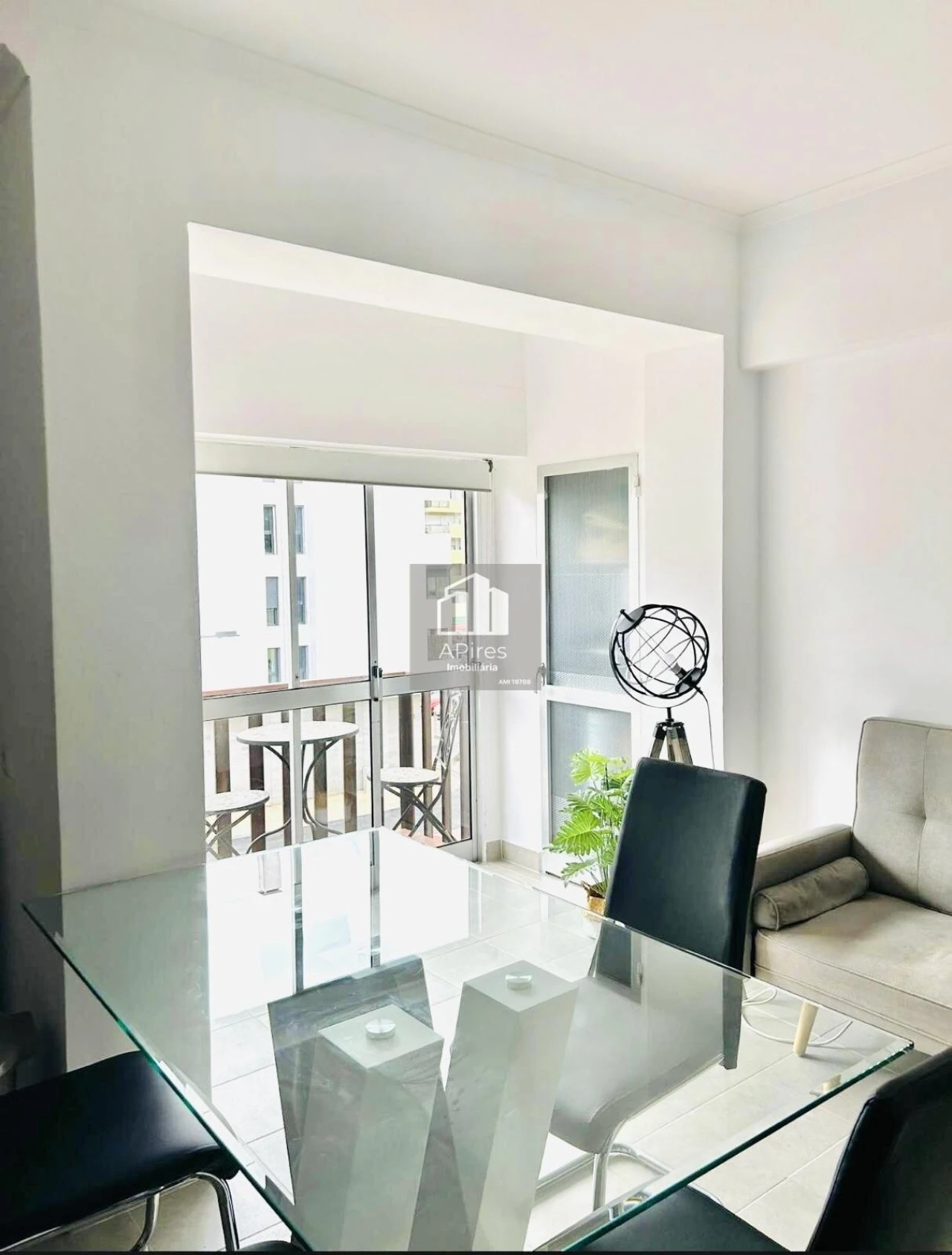 Apartamento T1 para Venda em Costa da Caparica Foto 4
