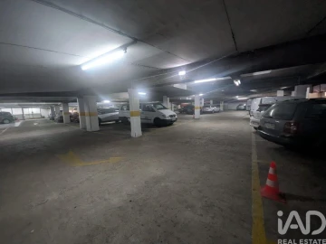 Garagem para Venda em Bonfim