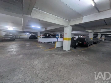 Garagem para Venda em Bonfim