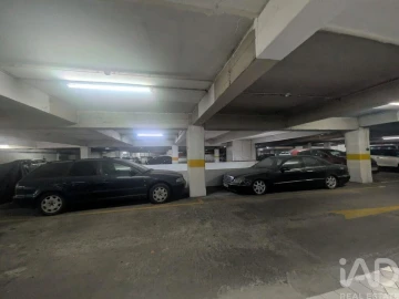 Garagem para Venda em Bonfim