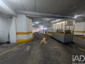 Garagem para Venda em Bonfim