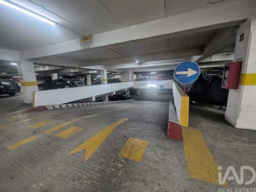 Garagem para Venda em Bonfim