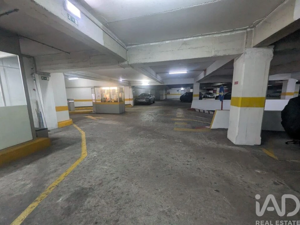 Garagem para Venda em Bonfim Foto 2