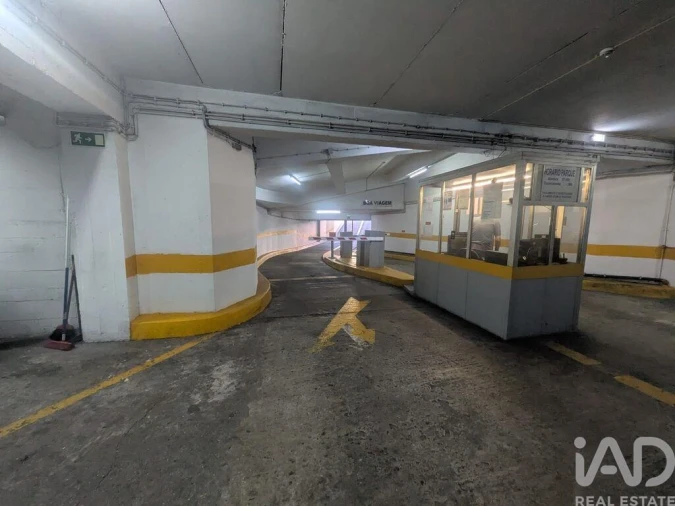 Garagem para Venda em Bonfim Foto 7