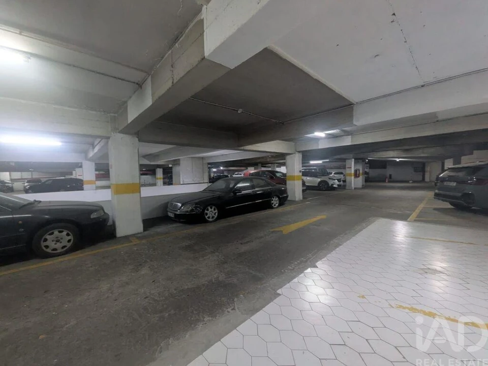 Garagem para Venda em Bonfim Foto 11