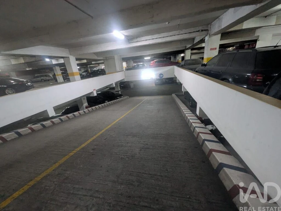 Garagem para Venda em Bonfim Foto 3