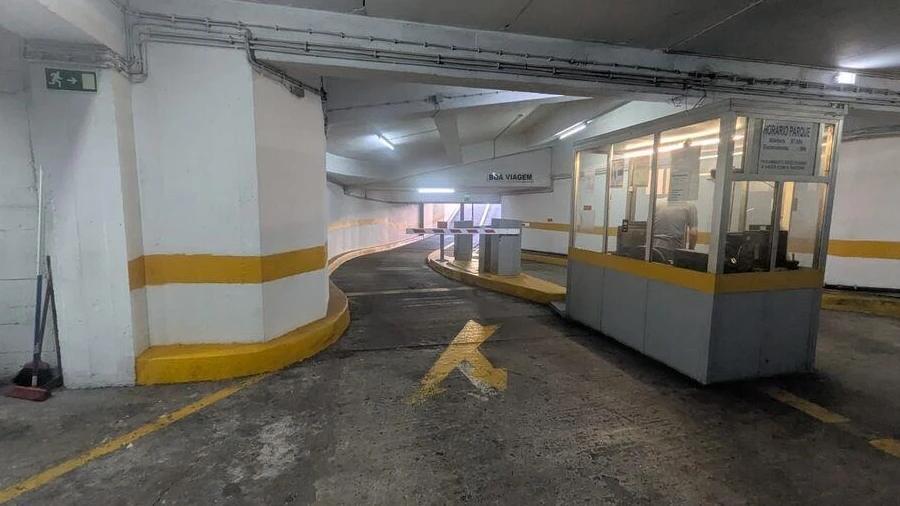 Garagem para Venda em Bonfim