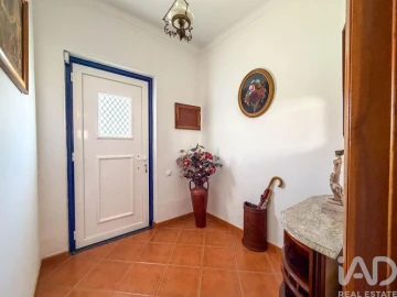 Moradia T3 para Venda em Romeira e Várzea