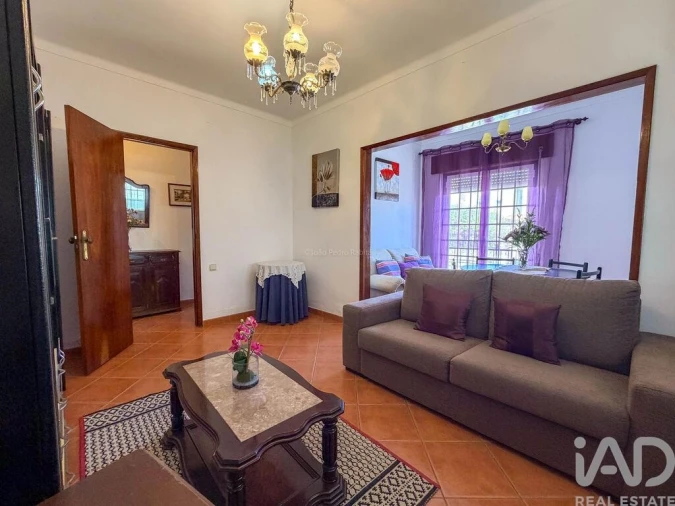 Moradia T3 para Venda em Romeira e Várzea Foto 4