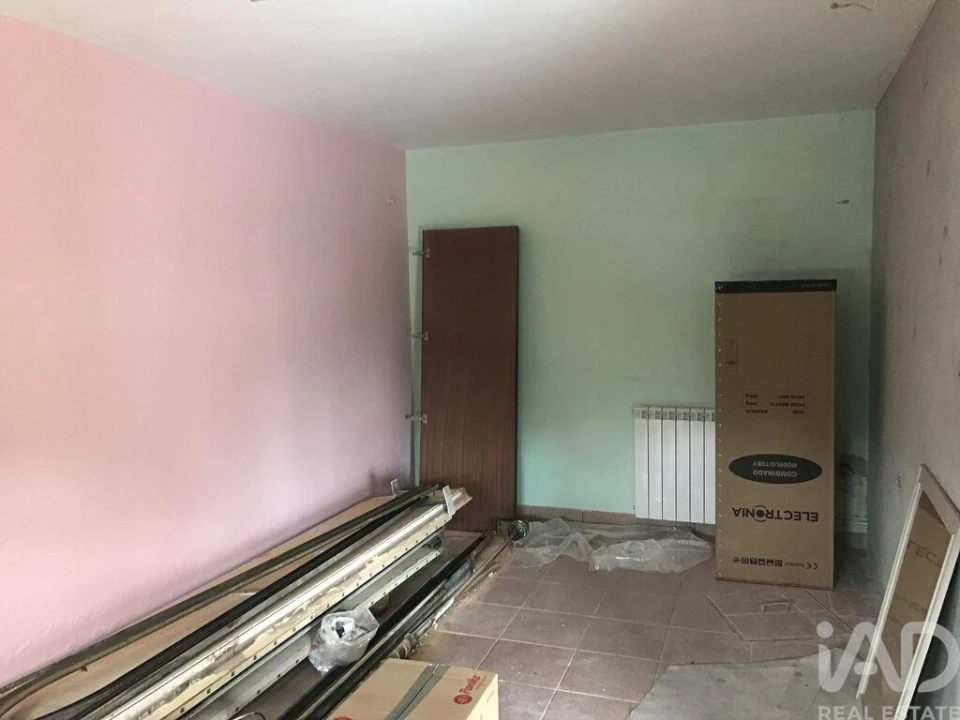 Moradia T4 para Venda em Louriçal Foto 36