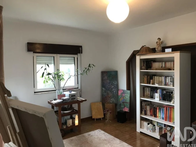 Moradia T4 para Venda em Louriçal Foto 17