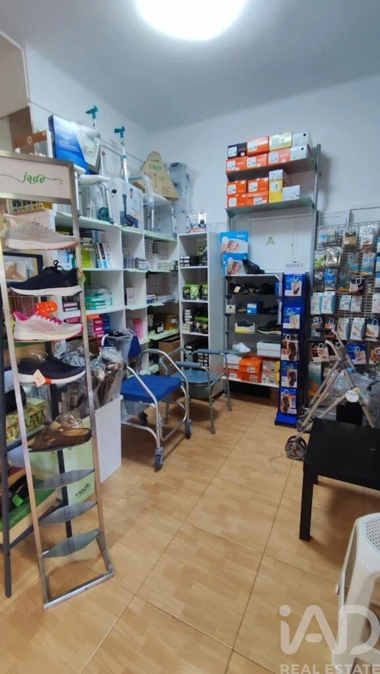 Loja para Venda em Arruda dos Vinhos Foto 10