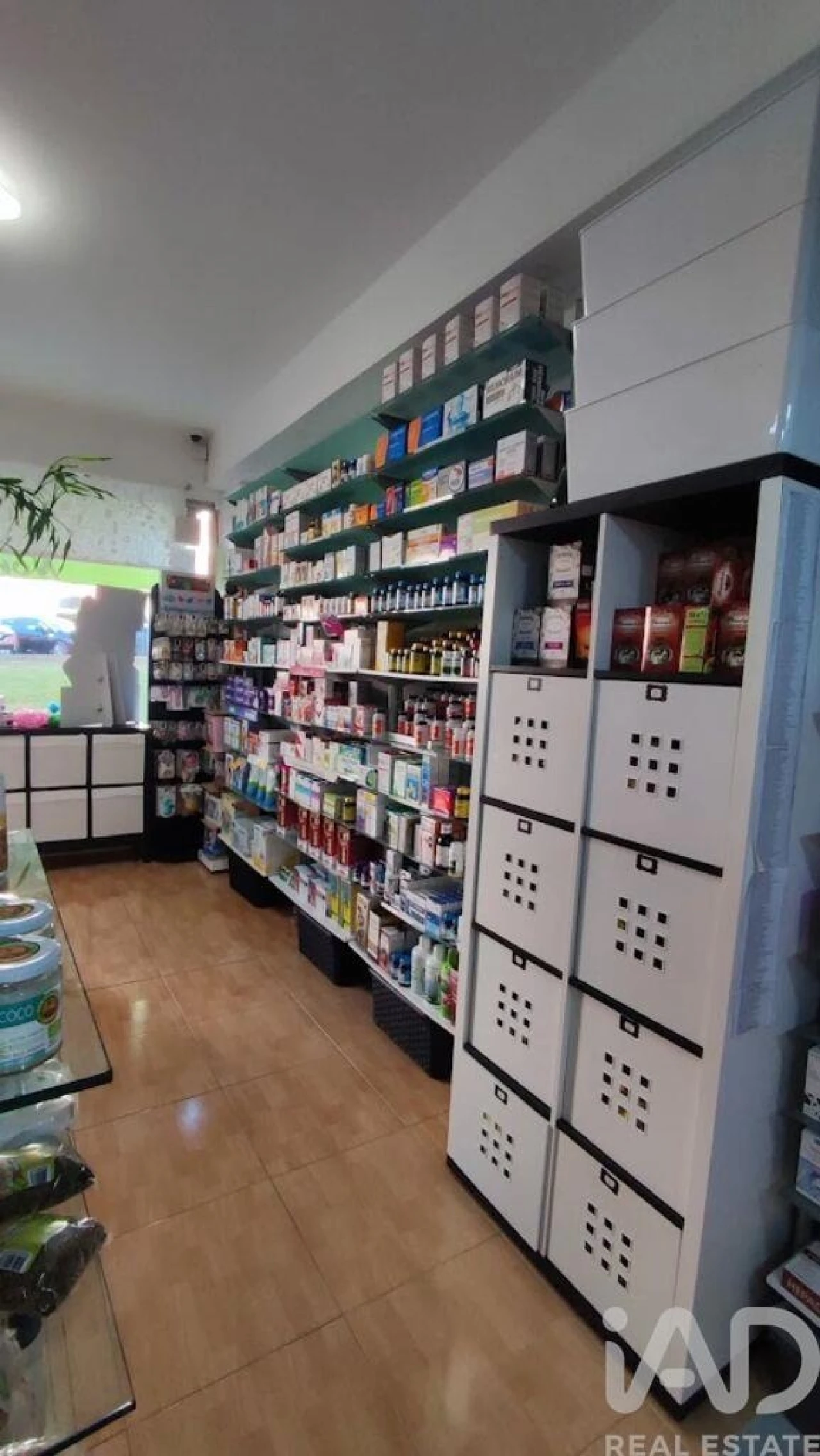 Loja para Venda em Arruda dos Vinhos Foto 6