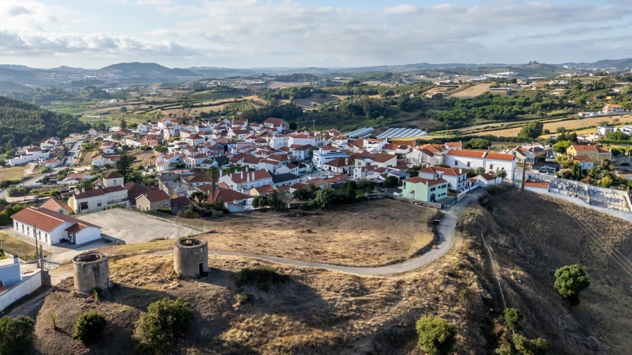 Moradia T2 para Venda em Enxara do Bispo, Gradil e Vila Franca do Rosário Foto 35