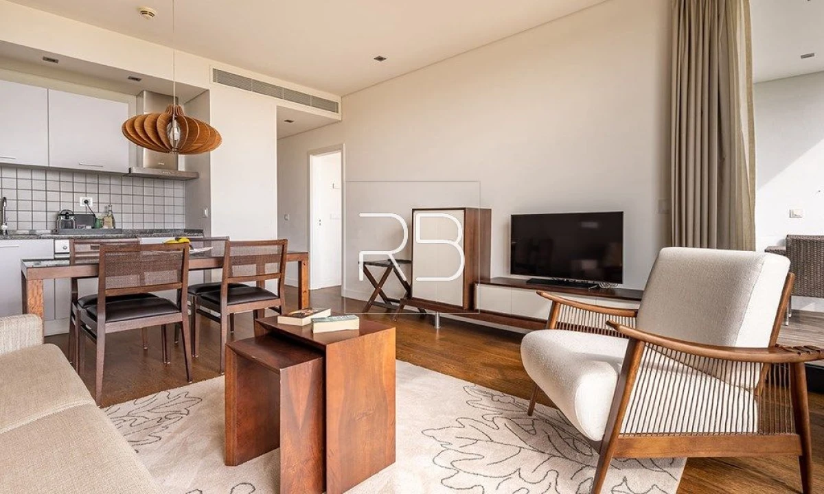 Apartamento T1 para Venda em Monchique Foto 3