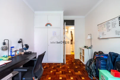 Apartamento T2 para Arrendamento em Lordelo do Ouro e Massarelos