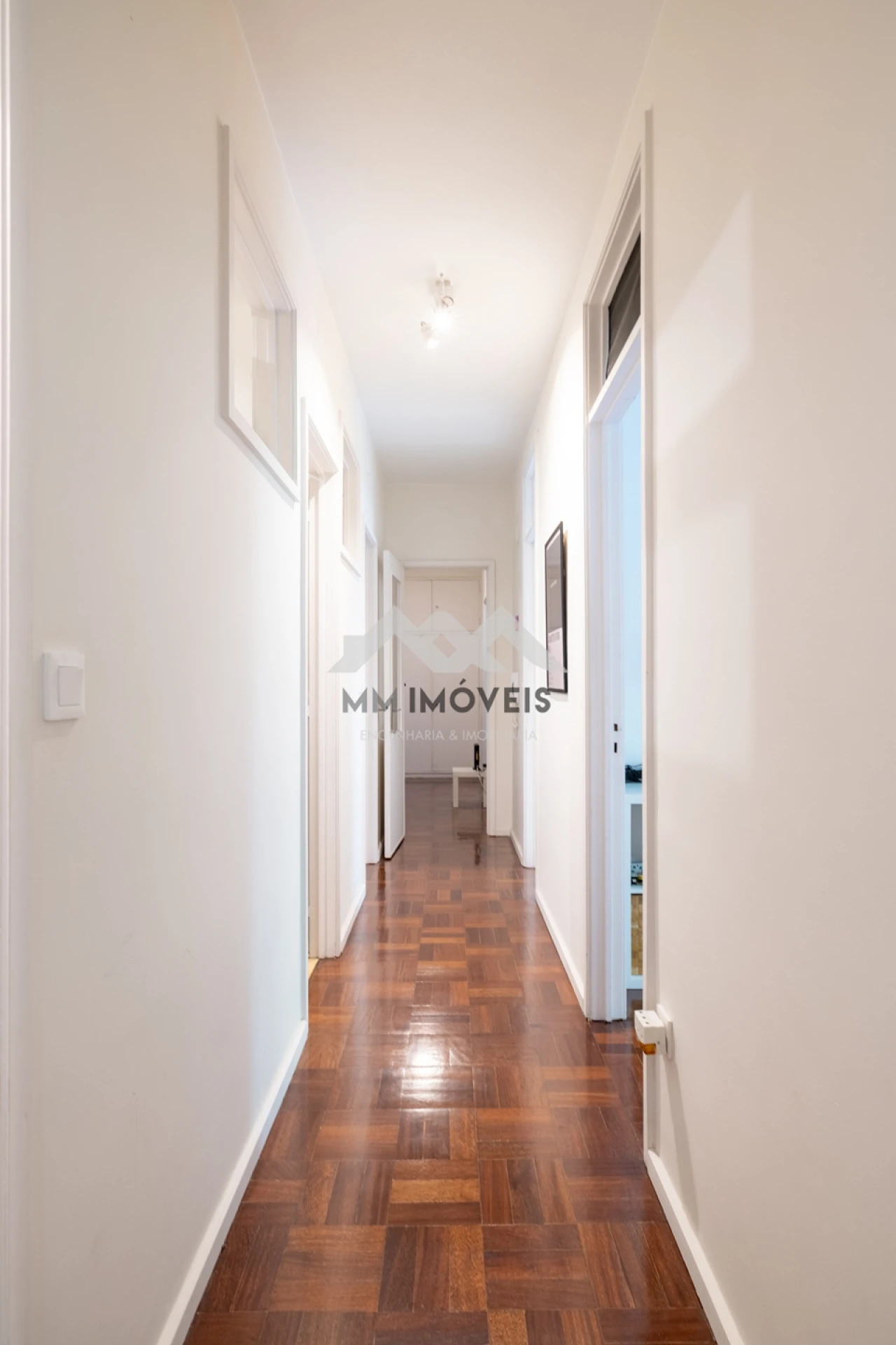 Apartamento T2 para Arrendamento em Lordelo do Ouro e Massarelos Foto 25