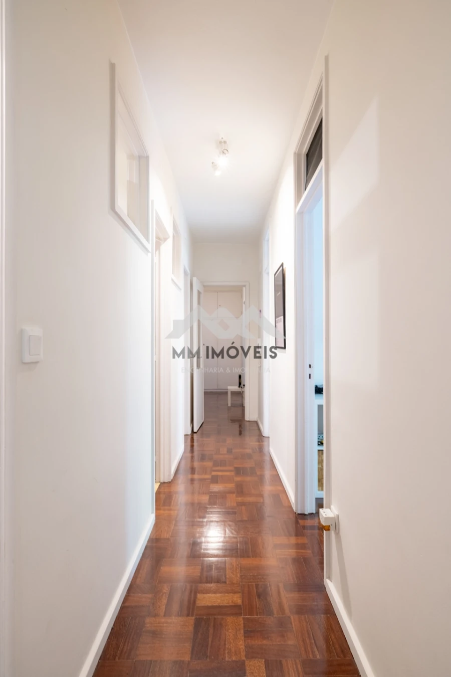 Apartamento T2 para Arrendamento em Lordelo do Ouro e Massarelos Foto 25