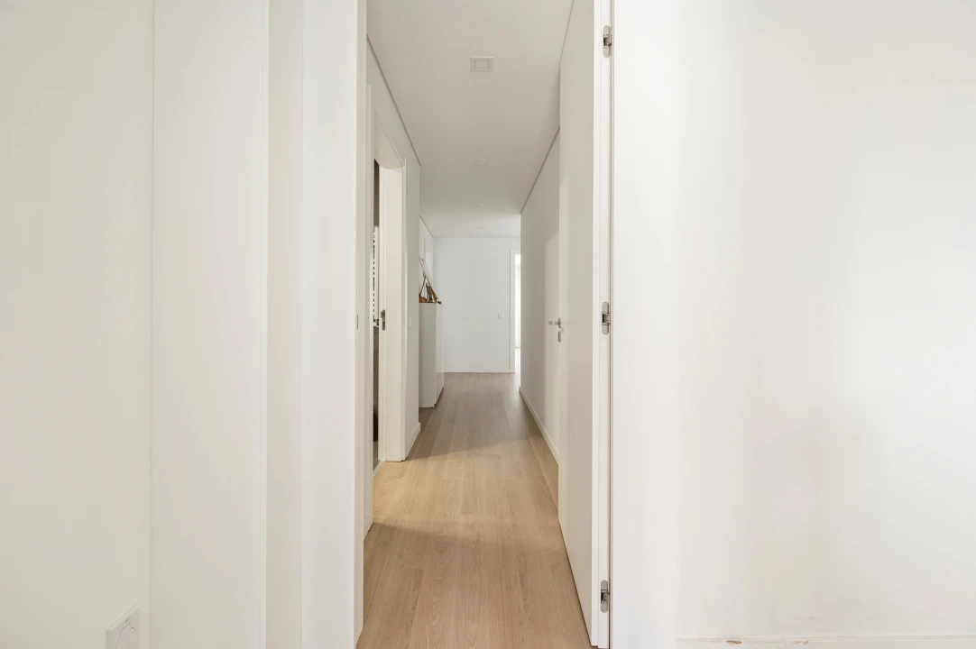 Apartamento T4 para Venda em Águas Livres Foto 16