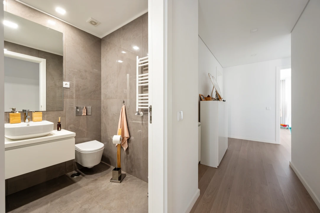 Apartamento T4 para Venda em Águas Livres Foto 14
