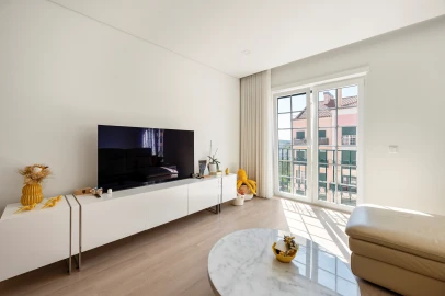Apartamento T4 para Venda em Águas Livres