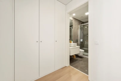 Apartamento T4 para Venda em Águas Livres