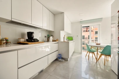 Apartamento T4 para Venda em Águas Livres