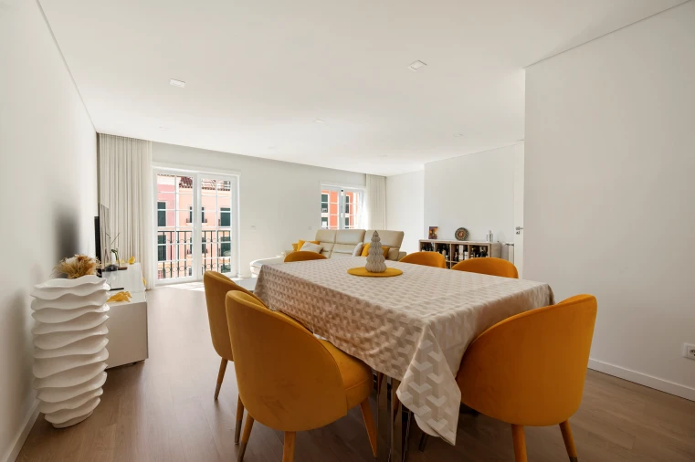 Apartamento T4 para Venda em Águas Livres Foto 7