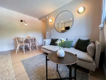 Quarto para Arrendamento em Sé Nova, Santa Cruz, Almedina e São Bartolomeu