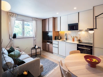 Quarto para Arrendamento em Sé Nova, Santa Cruz, Almedina e São Bartolomeu