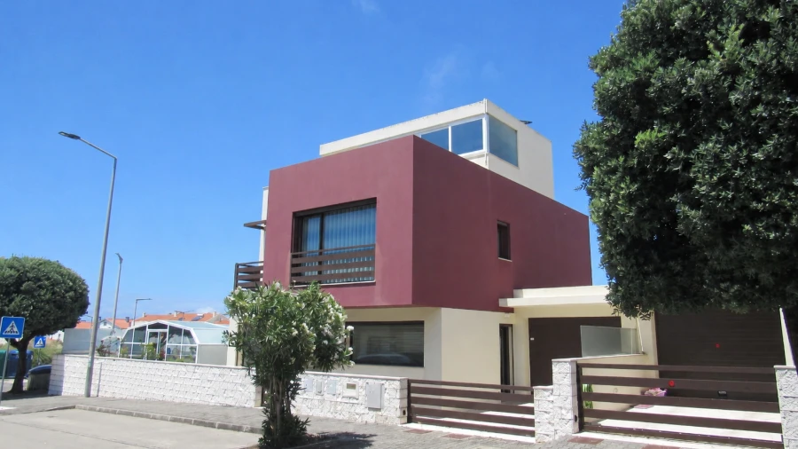Moradia T4 para Venda em Atouguia da Baleia