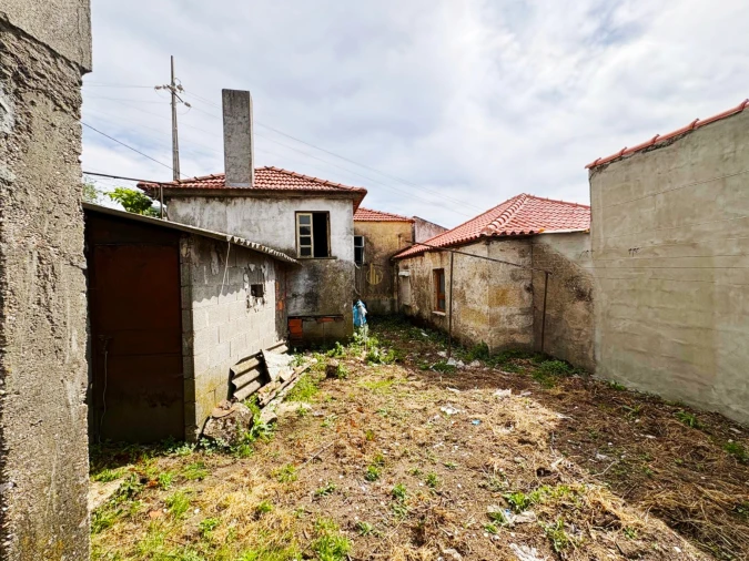 Moradia T2 para Venda em Longa Foto 8