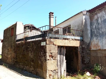 Moradia T2 para Venda em Penso e Freixinho