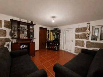 Quinta T3 para Venda em Gove