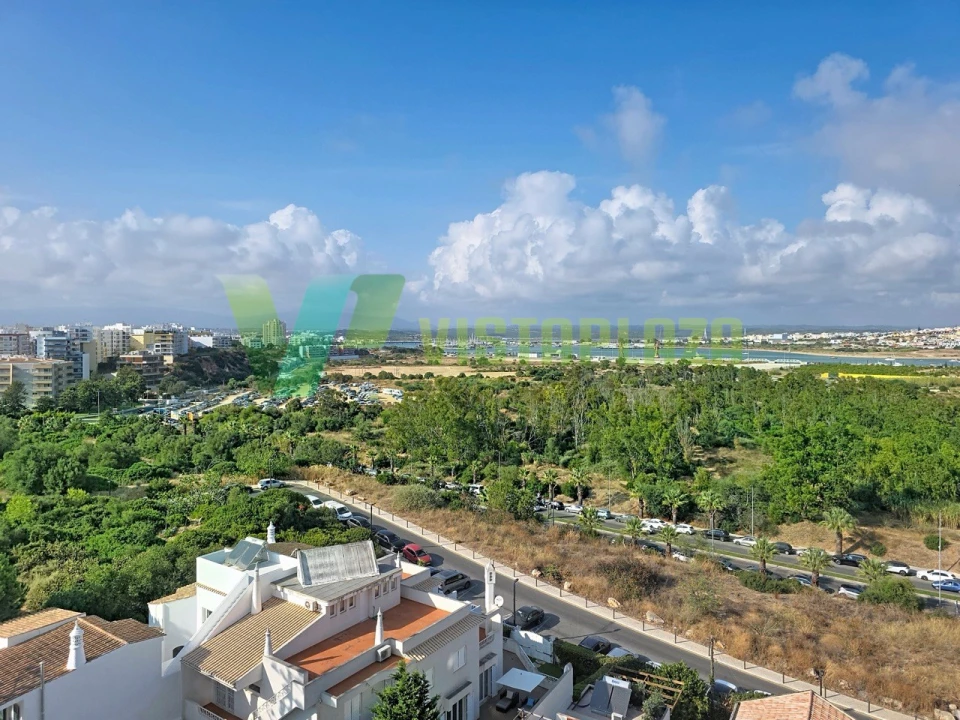 Apartamento T1 para Venda em Portimão Foto 11