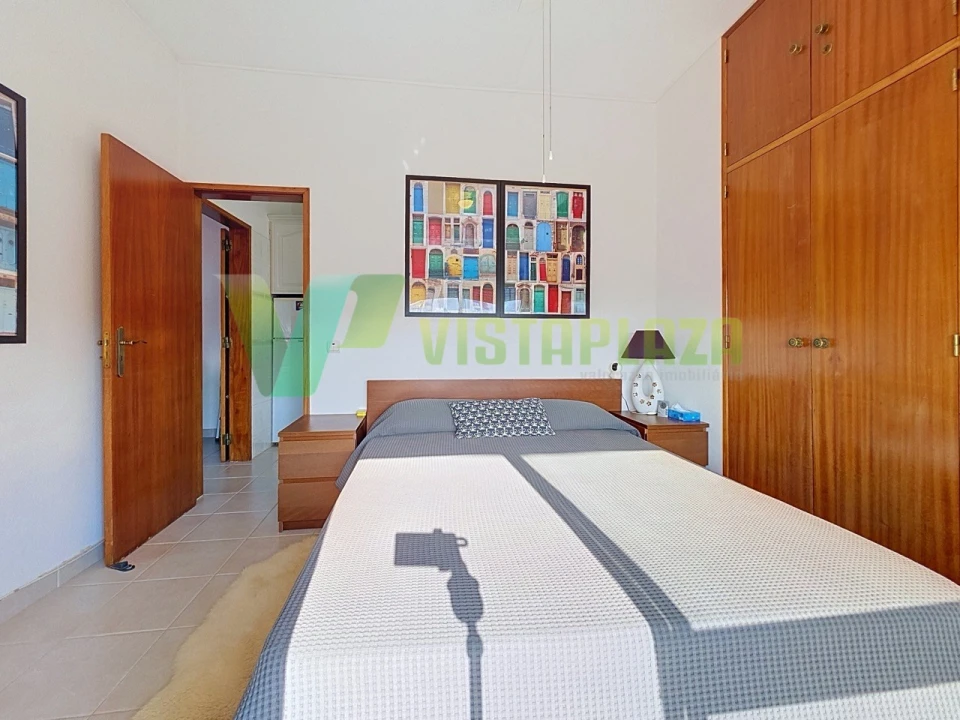 Apartamento T1 para Venda em Portimão Foto 14