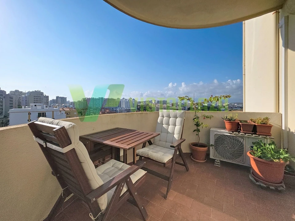 Apartamento T1 para Venda em Portimão Foto 15