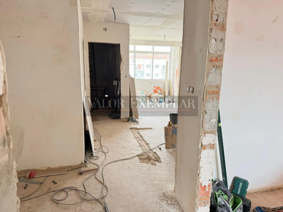 Apartamento T2 para Venda em Alcochete Foto 11