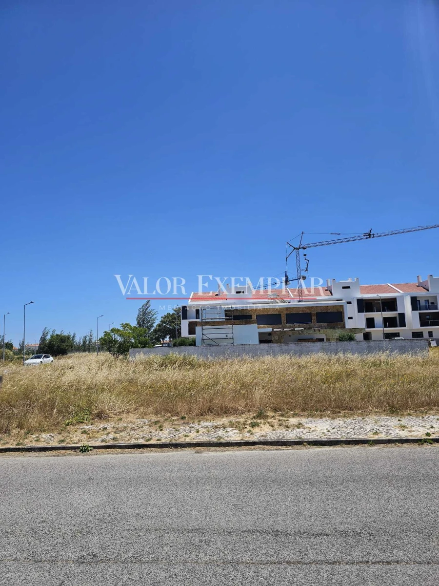Terreno para Venda em Pinhal Novo Foto 2