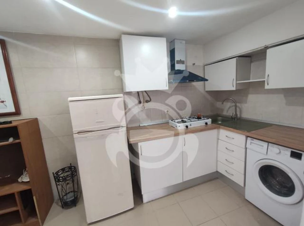 Apartamento T1 para Venda em Caia, São Pedro e Alcáçova Foto 3
