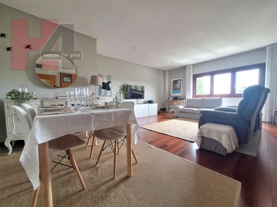 Apartamento T2 para Venda em Odivelas Foto 1