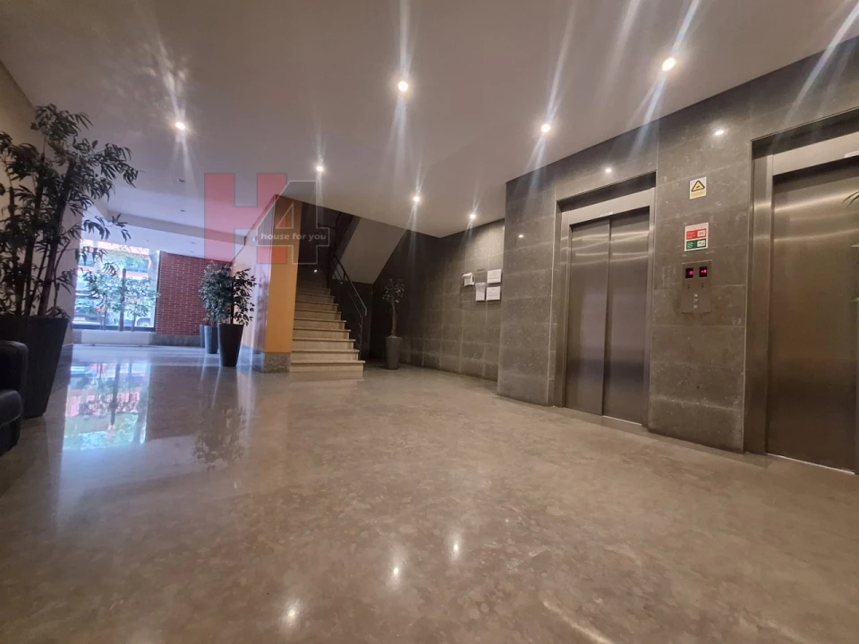Apartamento T2 para Venda em Odivelas Foto 32