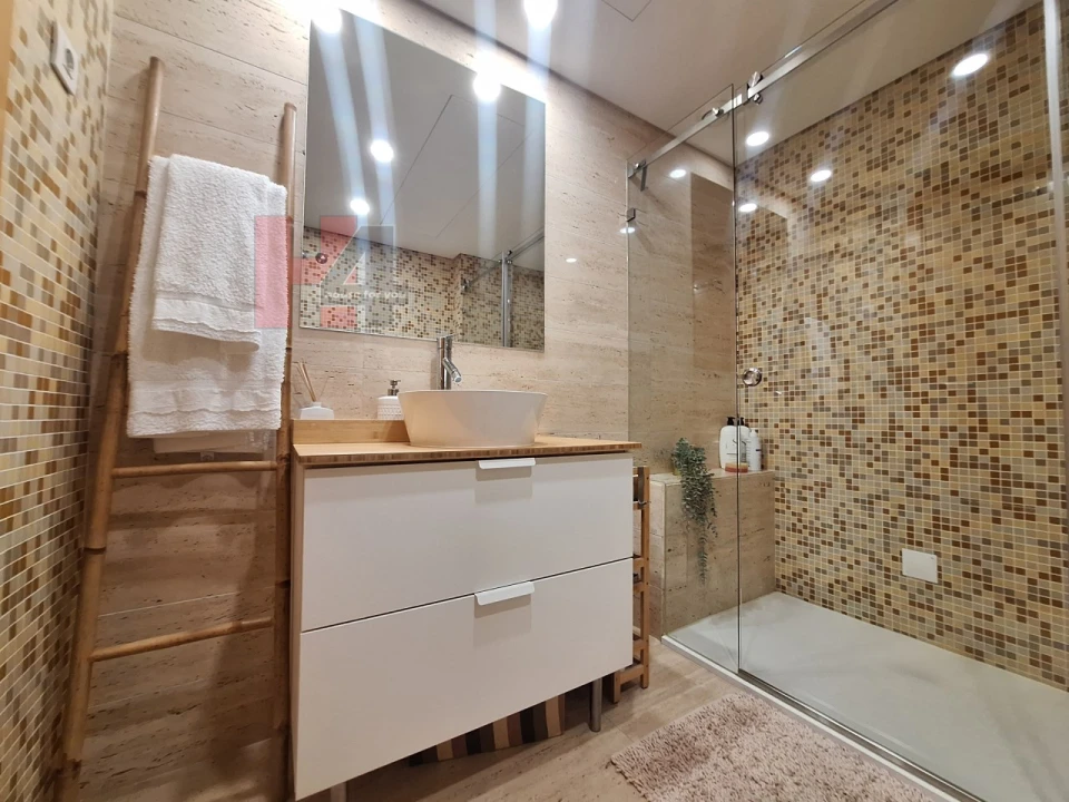 Apartamento T2 para Venda em Odivelas Foto 16