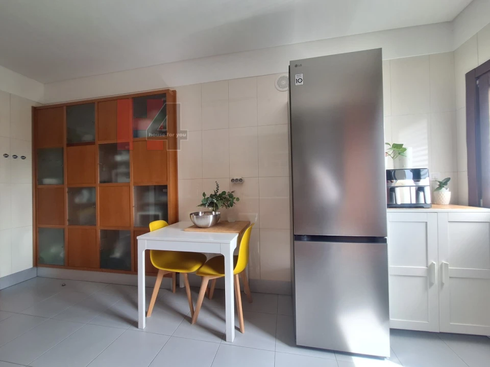 Apartamento T2 para Venda em Odivelas Foto 10